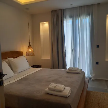 Ξενοδοχείο με διαμερίσματα Ampelos Casart Naxos City