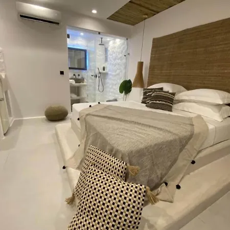 Ampelos Casart Lägenhetshotell 4*