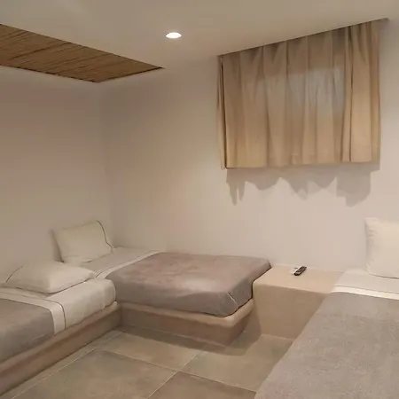 Lägenhetshotell Ampelos Casart