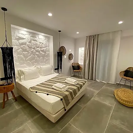 Aparthotel Ampelos Casart