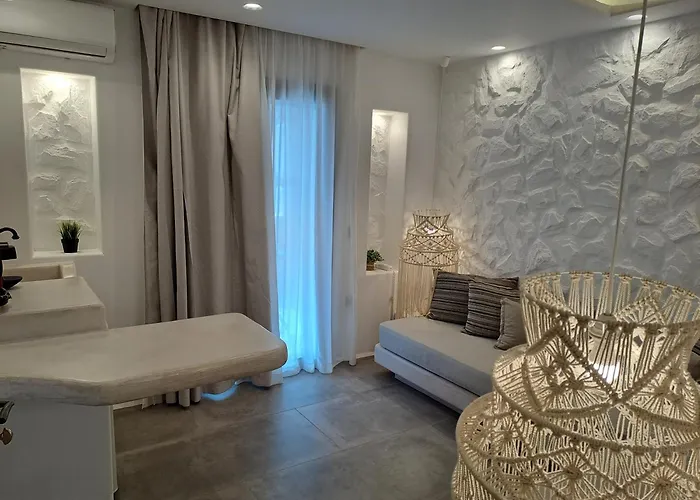 Ampelos Casart Apart Otel 4*